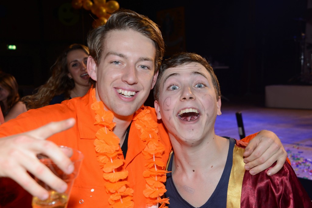 ../Images/Jubileum feest 5x11 610.jpg